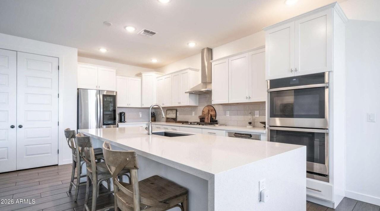 25413 N 134th Dr - Photo 4 of 12