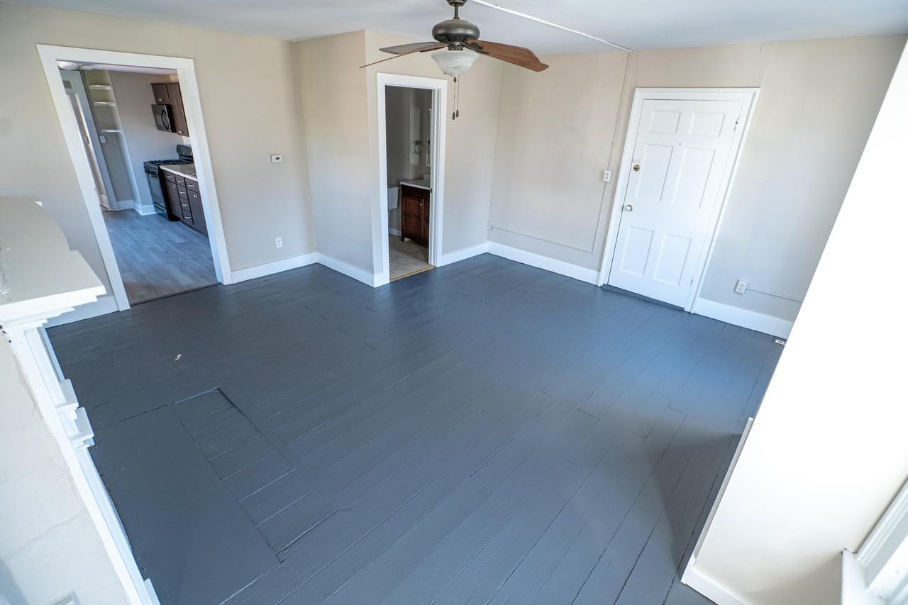 166 N Sandusky St Apt A - Photo 7 of 25