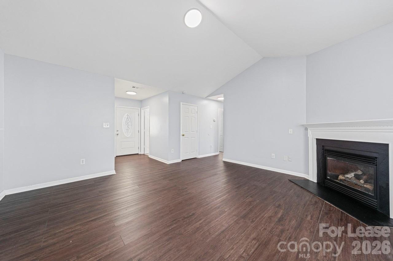 2300 Genesis Dr - Photo 3 of 35