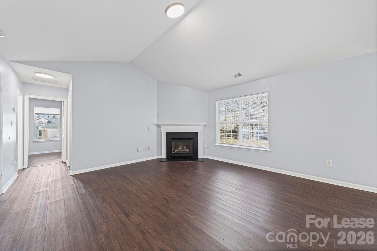 2300 Genesis Dr - Photo 4 of 35