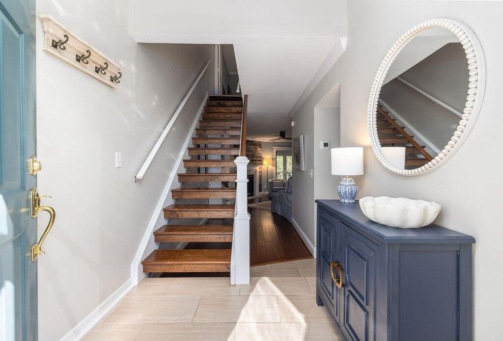 1716 Villa Maison - Photo 6 of 44