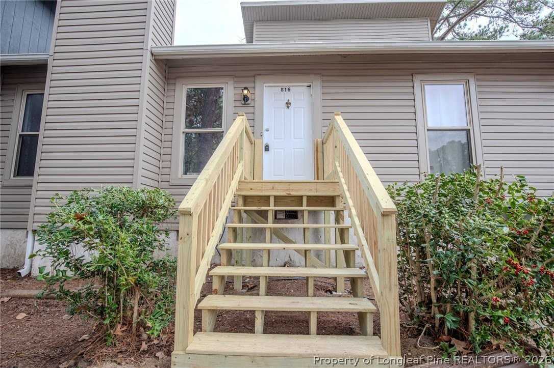 816 Rumford Pl - Photo 3 of 23