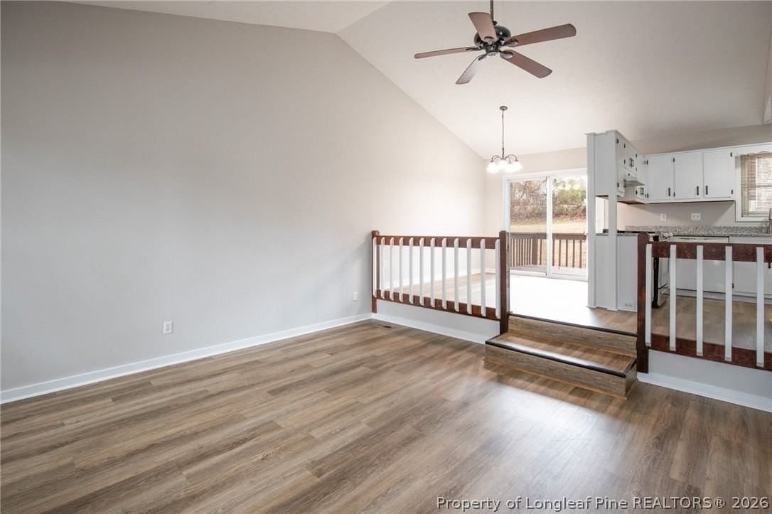 816 Rumford Pl - Photo 4 of 23