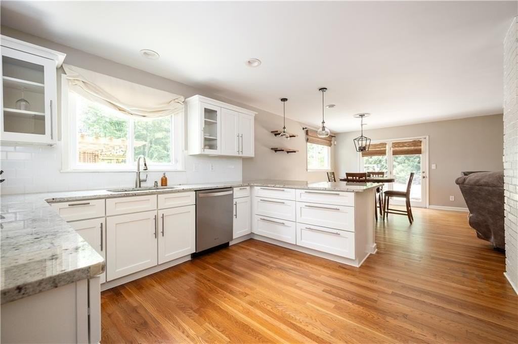 3850 Beya Way - Photo 5 of 18