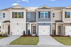 featured image of 7 Siverbell Lane NW