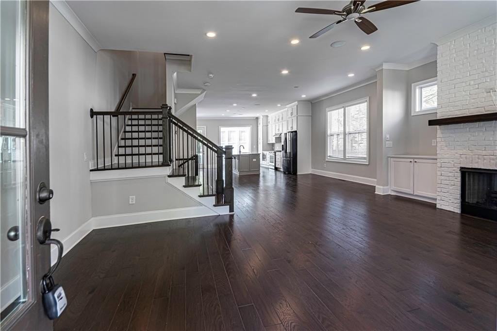 2006 Attell Way - Photo 4 of 35