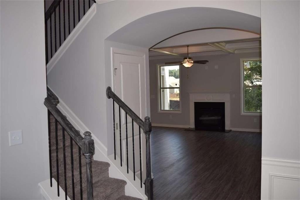 533 Brighton Park Cir - Photo 4 of 23