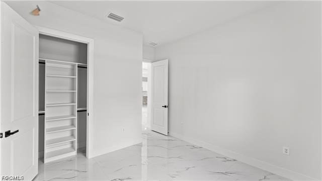 729 Giorgio Ave S - Photo 3 of 22