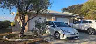 1019 Se 12th Ter - Photo 1 of 1