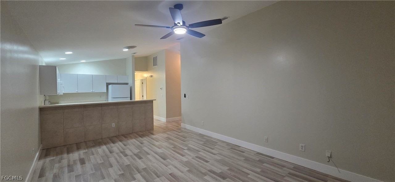 1019 Se 12th Ter - Photo 5 of 22