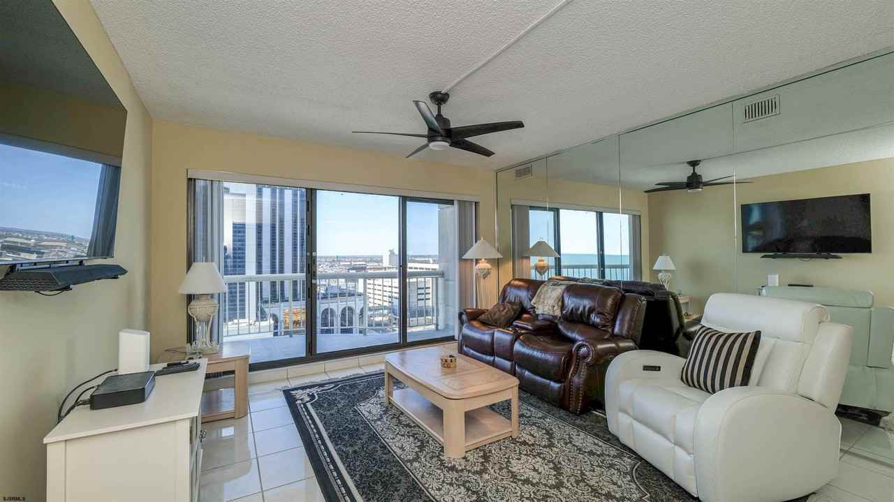 3101 Boardwalk #1401 - Photo 7 of 36