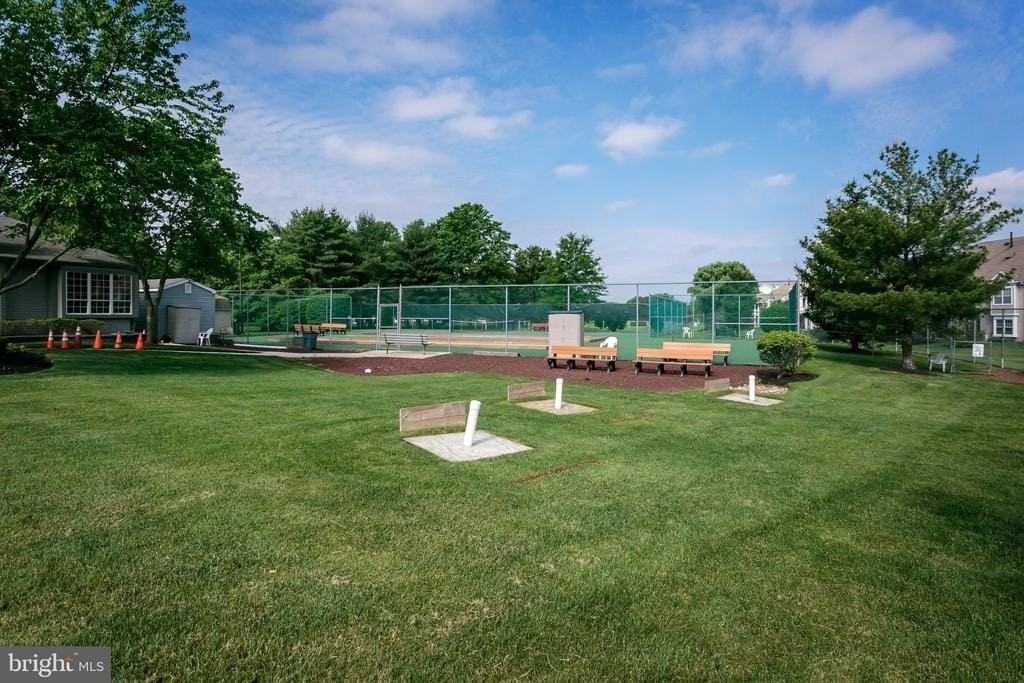 1676BB Thornwood Dr - Photo 5 of 27