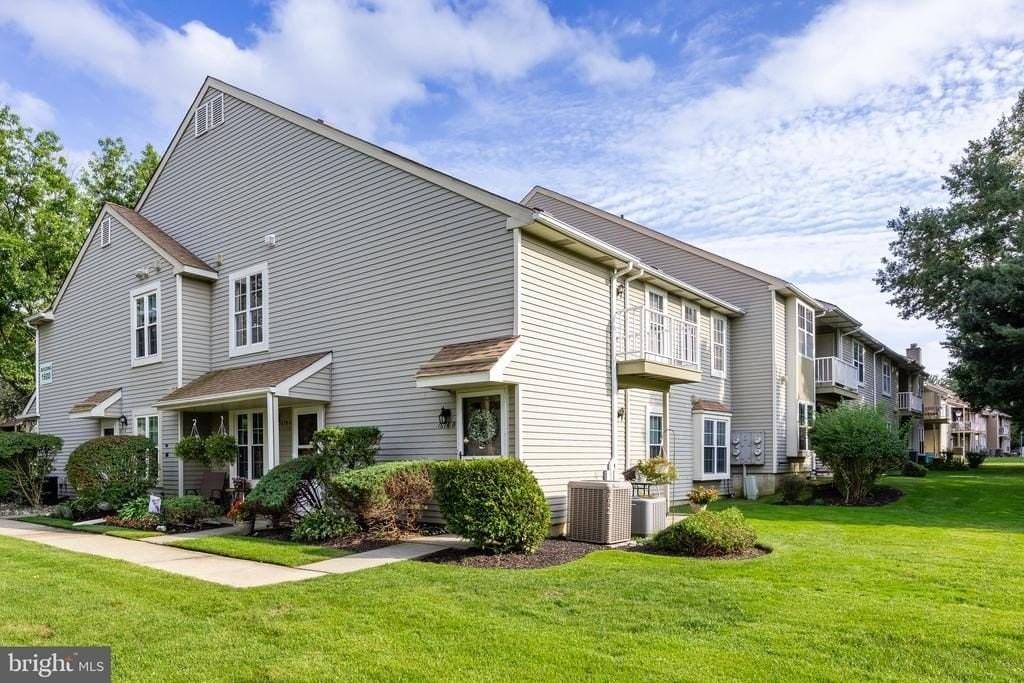 1676BB Thornwood Dr - Photo 6 of 27