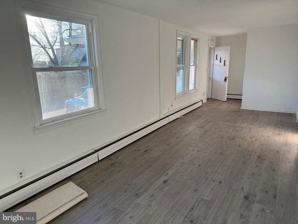 305A Monument Ave - Photo 4 of 15