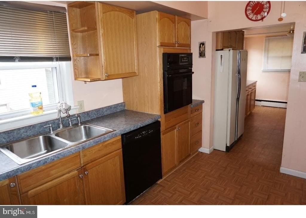 305A Monument Ave - Photo 7 of 15