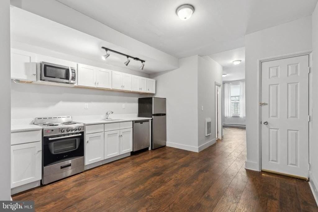 2305 N College Ave #A - Photo 2 of 9