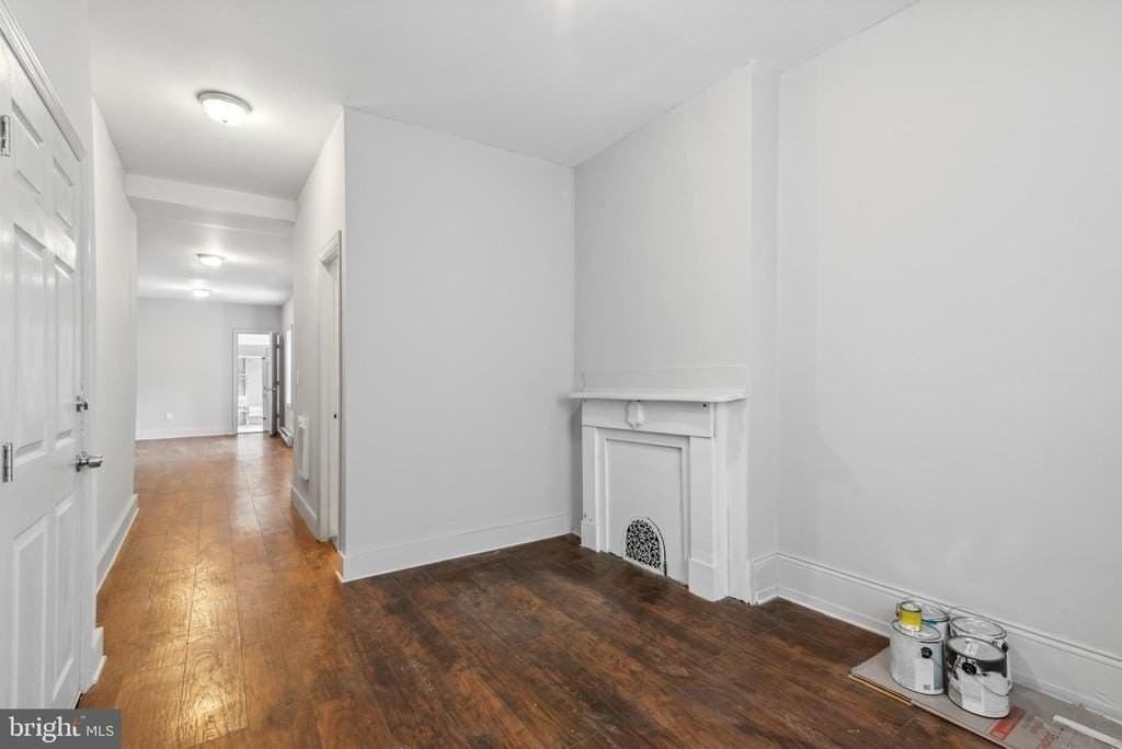 2305 N College Ave #A - Photo 7 of 9