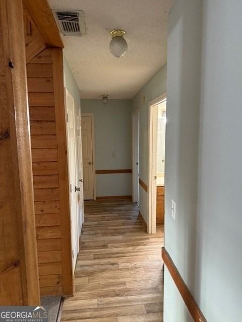 108 Winding Way - Photo 7 of 15