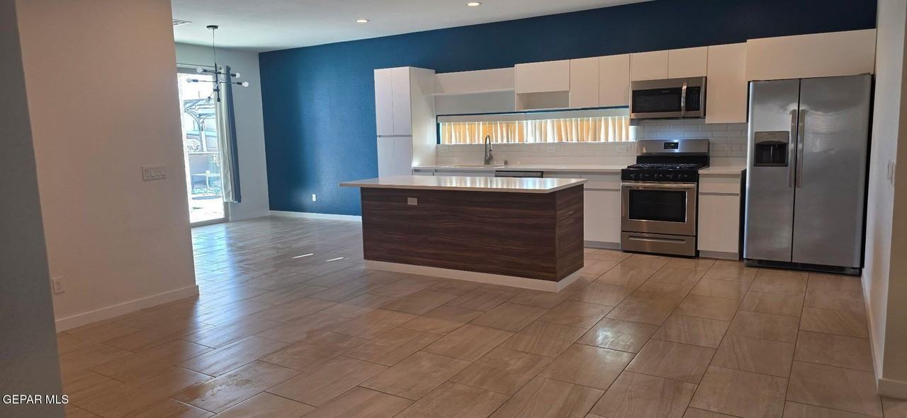 444 Beech Tree Dr - Photo 4 of 14