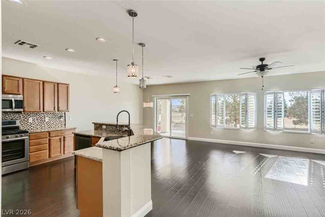 2517 Willow Wren Dr - Photo 5 of 43