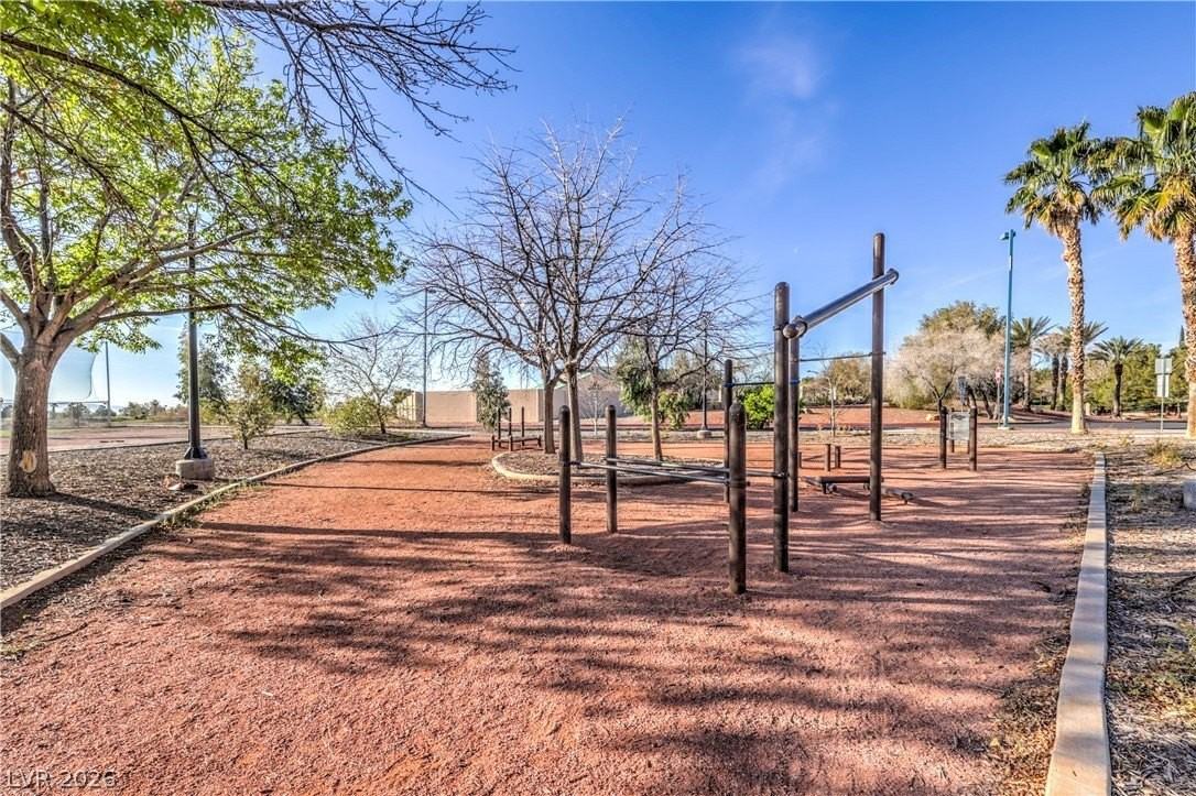 1609 Vespertina Ct - Photo 6 of 43