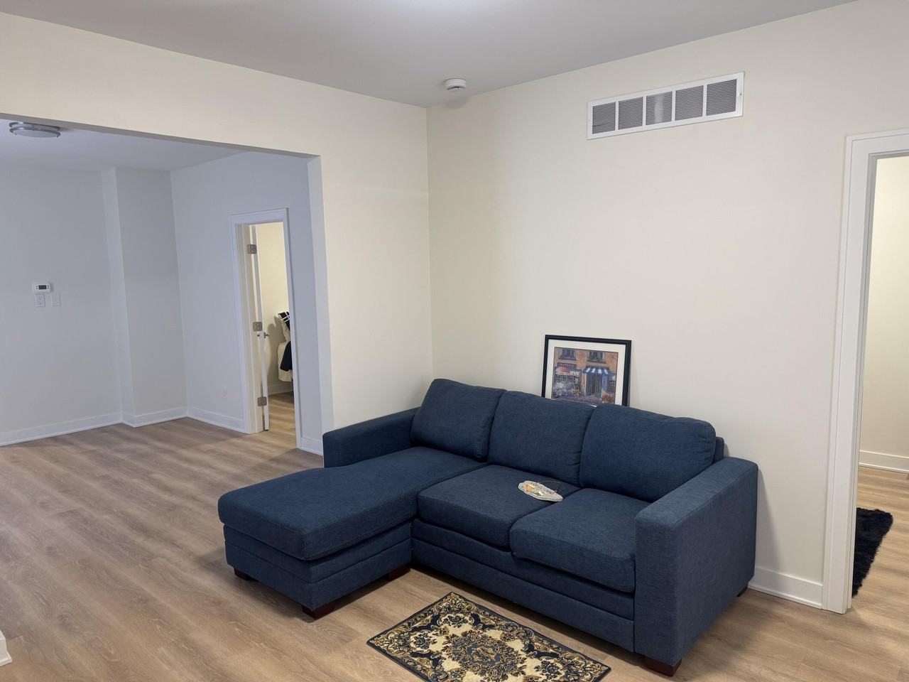 6181 Hecla St - Photo 3 of 10