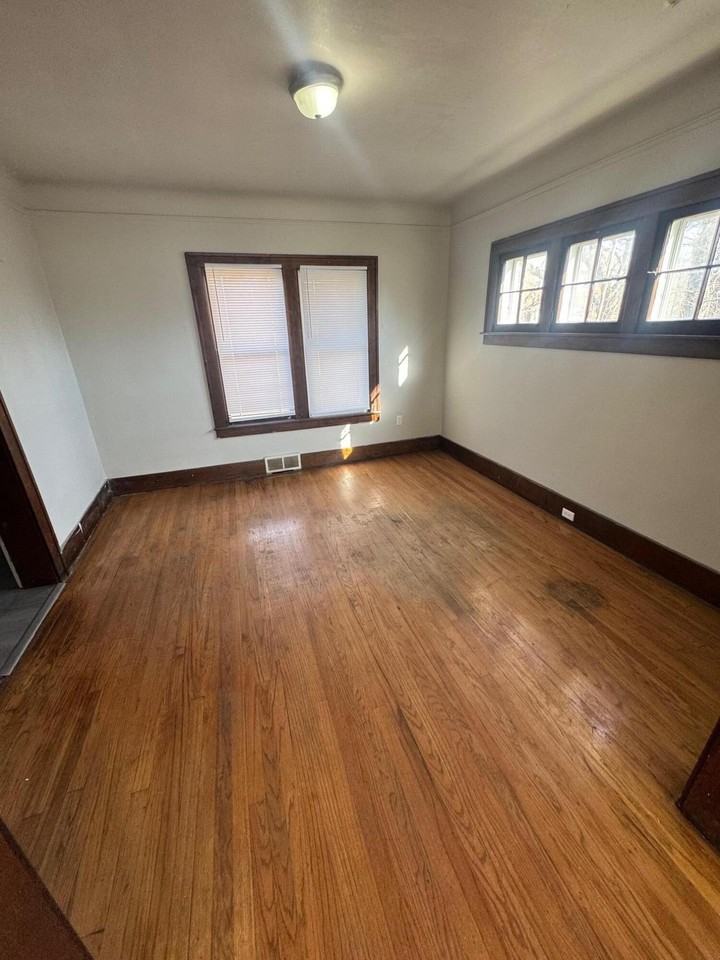 2674 Glynn Ct - Photo 4 of 10