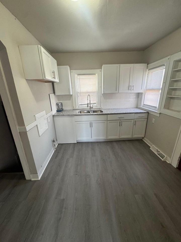 2674 Glynn Ct - Photo 5 of 10