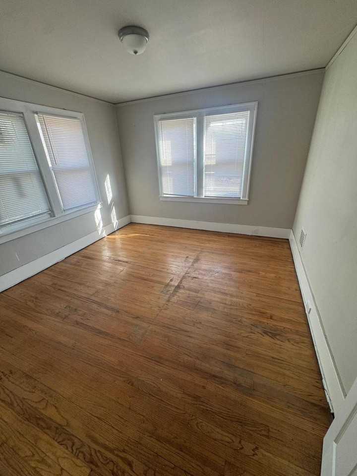 2674 Glynn Ct - Photo 6 of 10