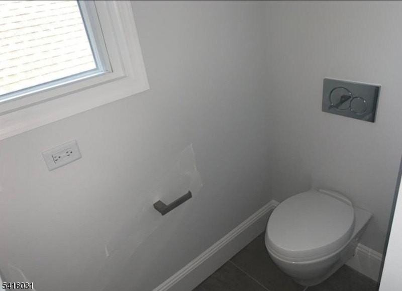 52 Thomas St #3 - Photo 6 of 7