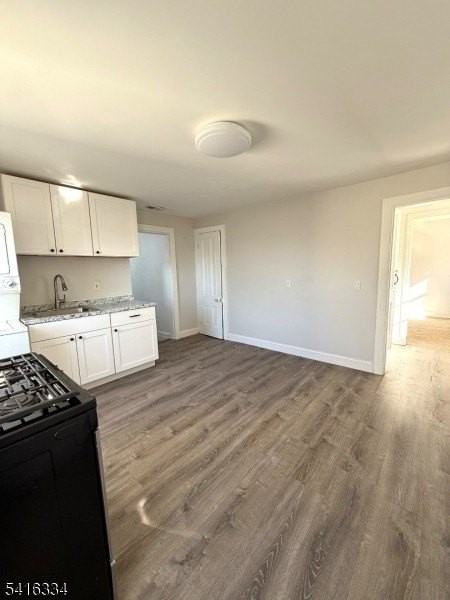 149 S Bridge St - Photo 4 of 22