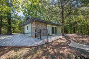 690 Royal Dr S - Photo 1 of 1