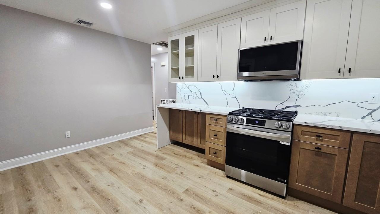 29 Bryant Pl #2 - Photo 6 of 15