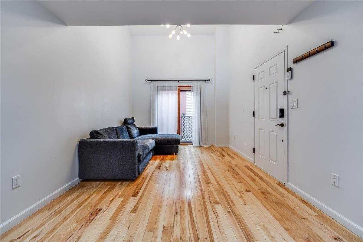 416 63rd St #2C - Photo 6 of 20