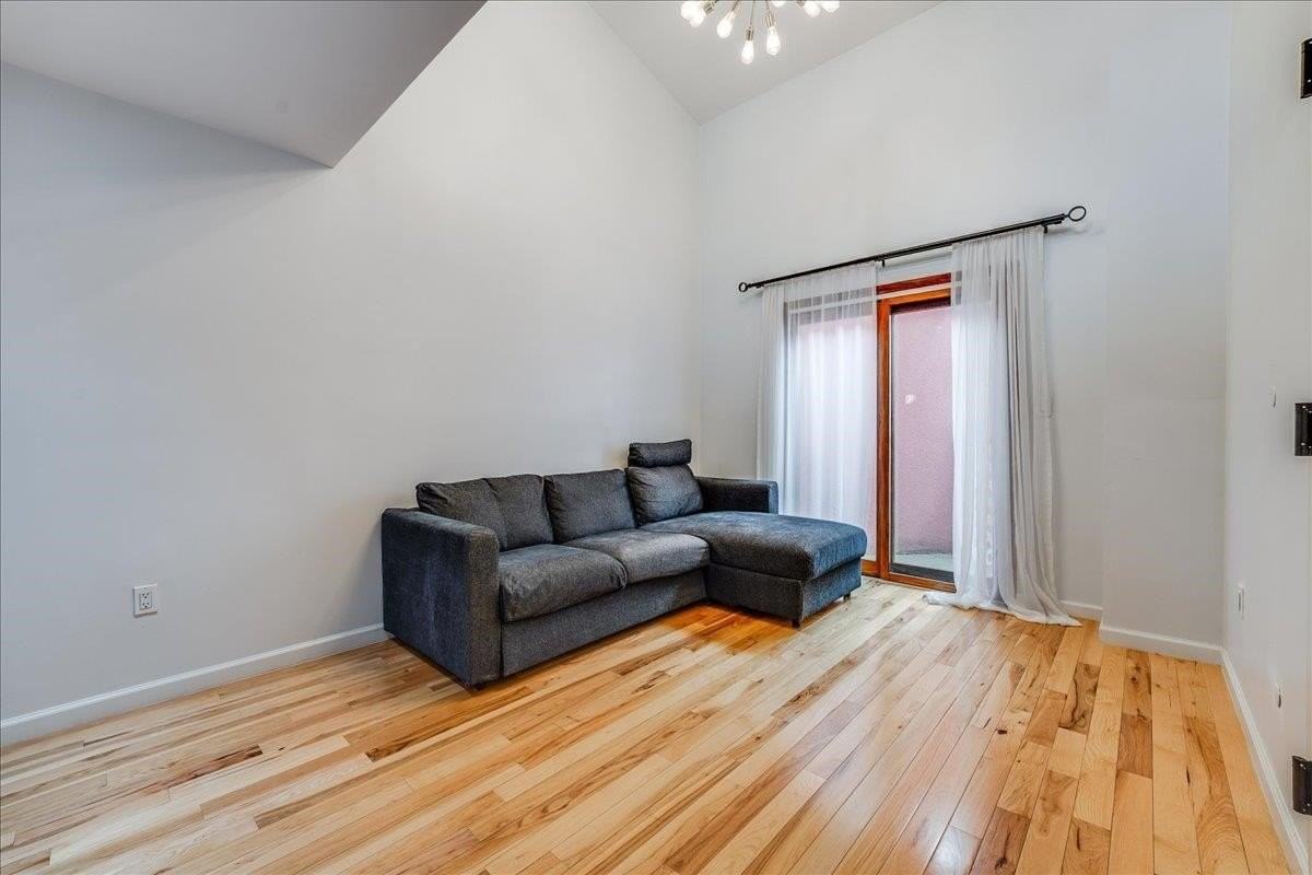 416 63rd St #2C - Photo 7 of 20