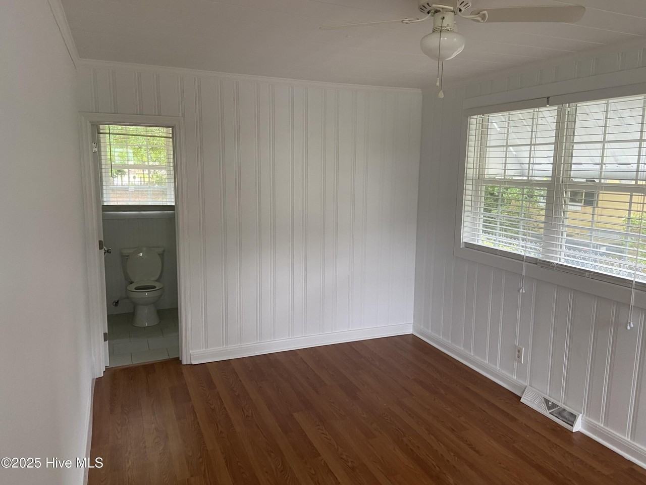 5308 Wrightsville Ave - Photo 4 of 9