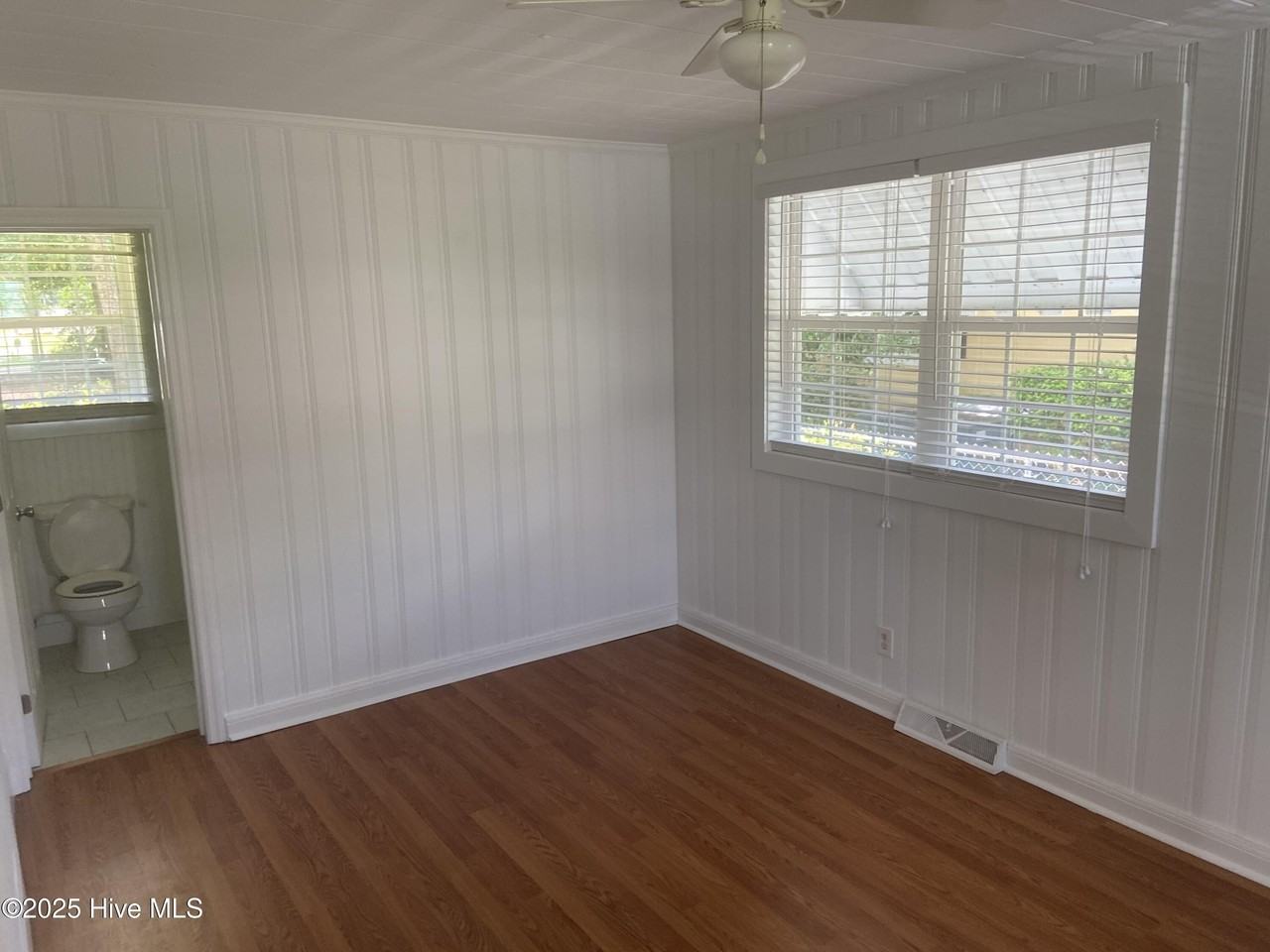 5308 Wrightsville Ave - Photo 6 of 9