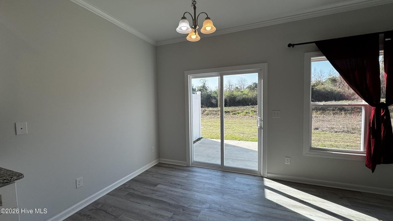 248 Winstead Loop Rd - Photo 3 of 10