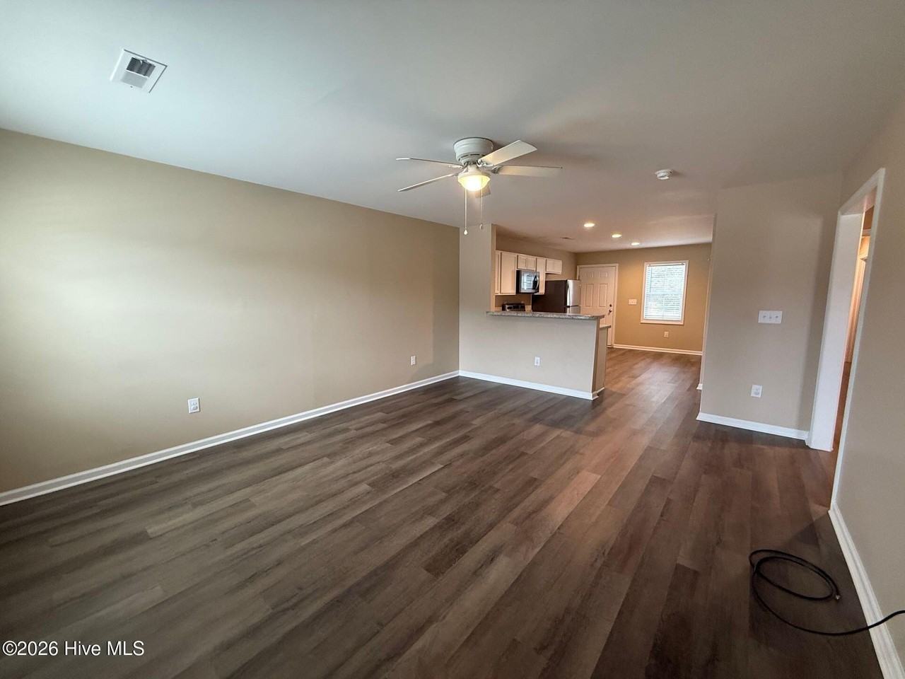 201 Fire Tower Rd Unit 6 - Photo 3 of 8