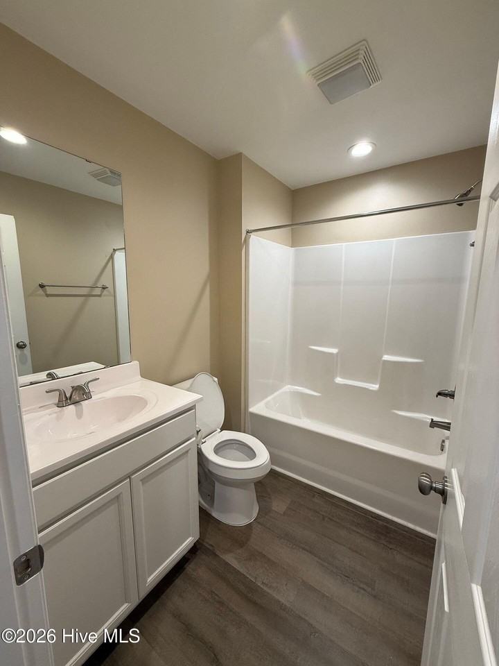 201 Fire Tower Rd Unit 6 - Photo 5 of 8