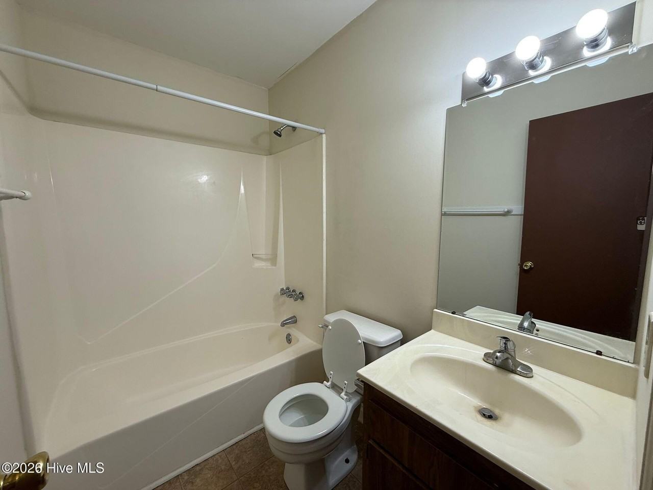 211 Appaloosa Dr - Photo 7 of 7