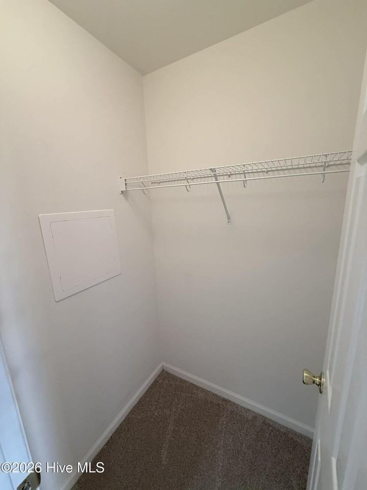2225 Locksley Woods Dr Apt E - Photo 7 of 17