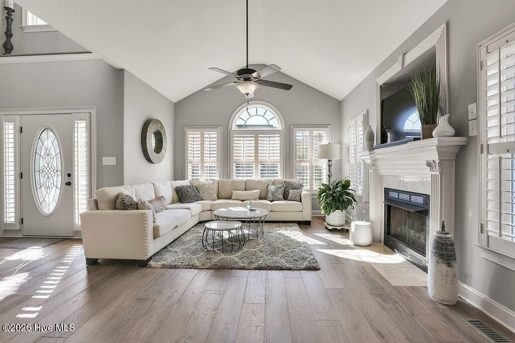 148 Mae Dr - Photo 4 of 21