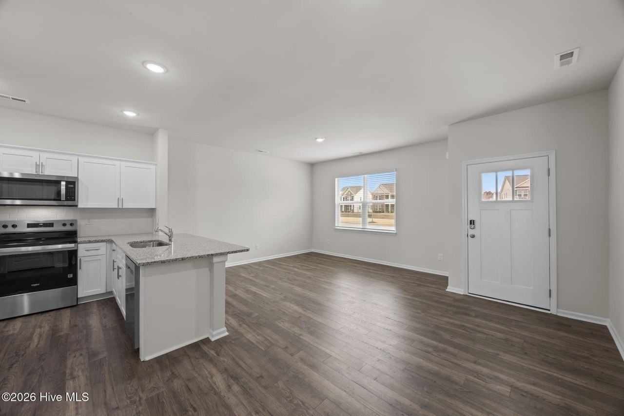 2023 Clock Rd - Photo 4 of 43