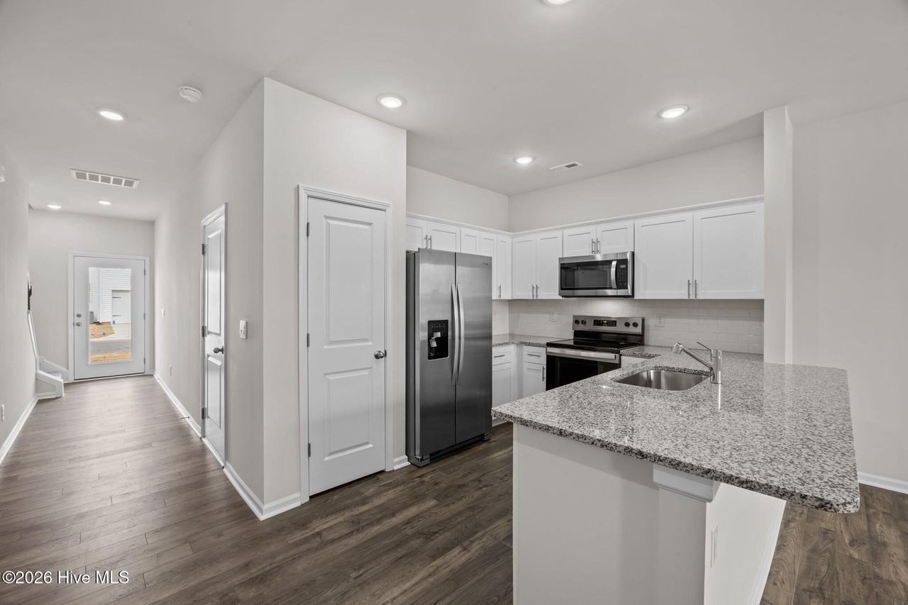 2023 Clock Rd - Photo 7 of 43