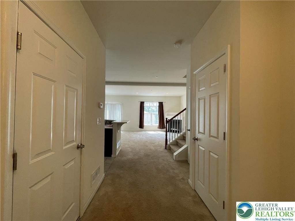 637 Mulberry Dr - Photo 3 of 16