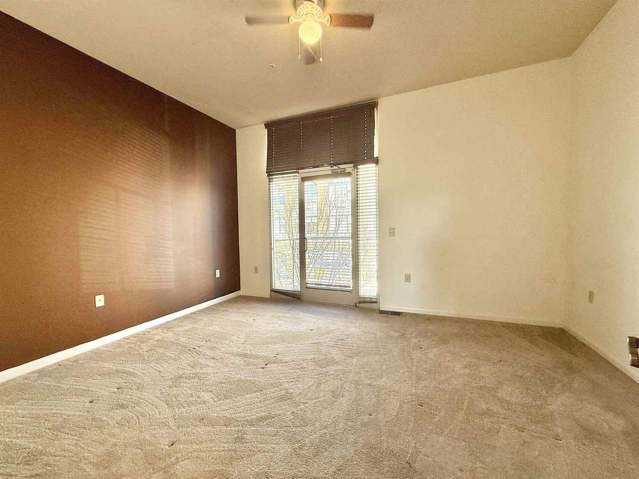 449 Monroe Ave #102 - Photo 5 of 20