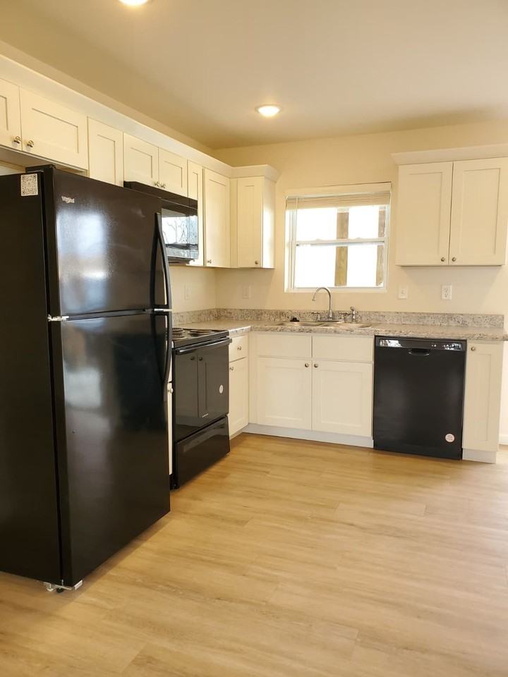 323 Cedar Cove Ln #101 - Photo 5 of 23