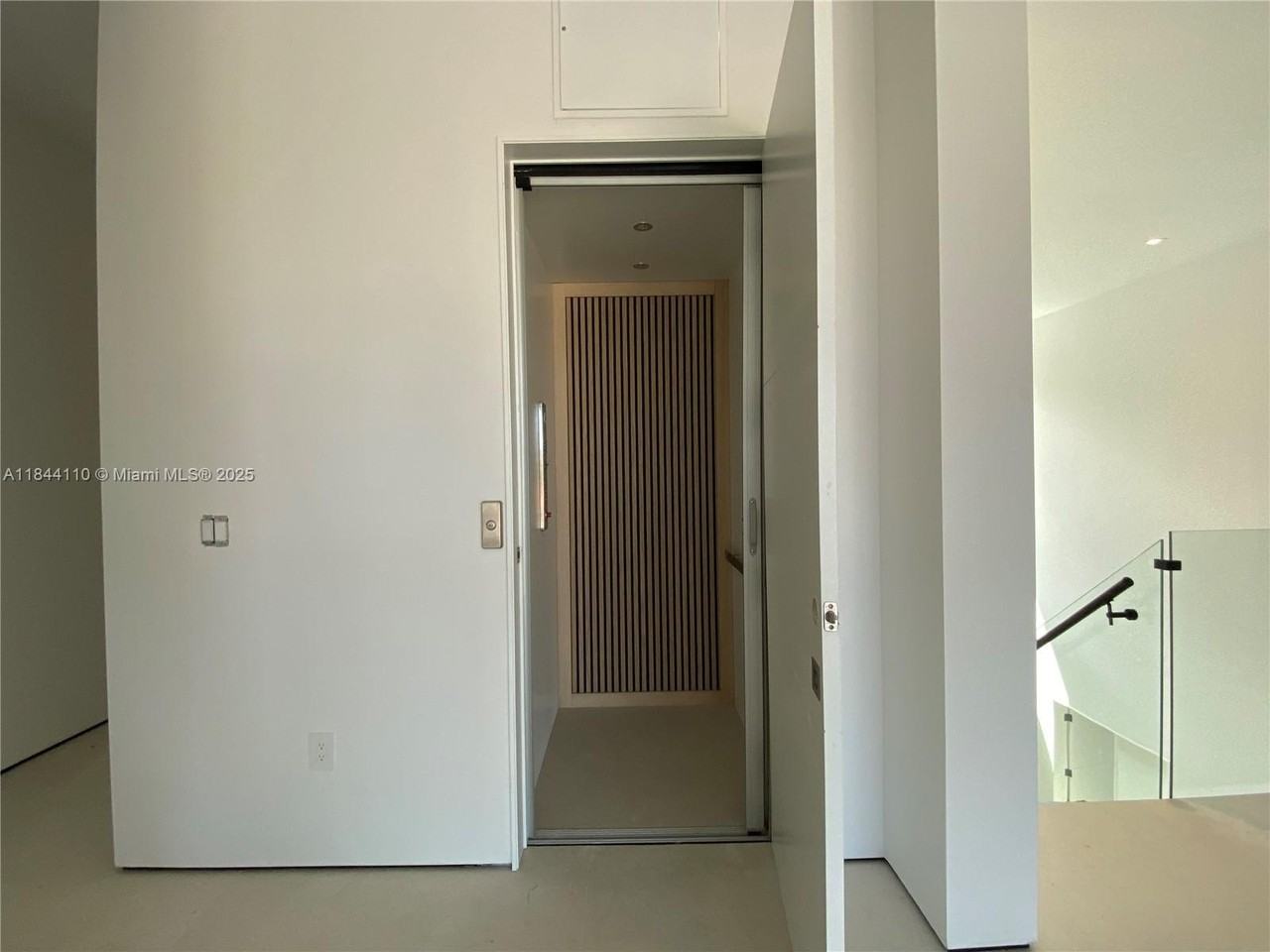 13085 Coronado Ter - Photo 6 of 25