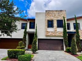 featured image of 7924 Nw 105th Ave #7924